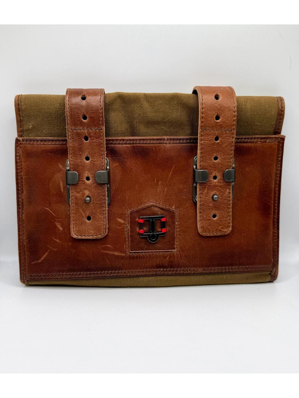 Icon 1000 Navigator Portfolio Motorcycle Trifold Riders Wallet, Leather